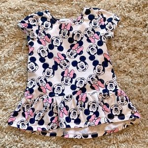😎3 for $12😎 Disney Minnie Mouse T-shirt. Size 24m